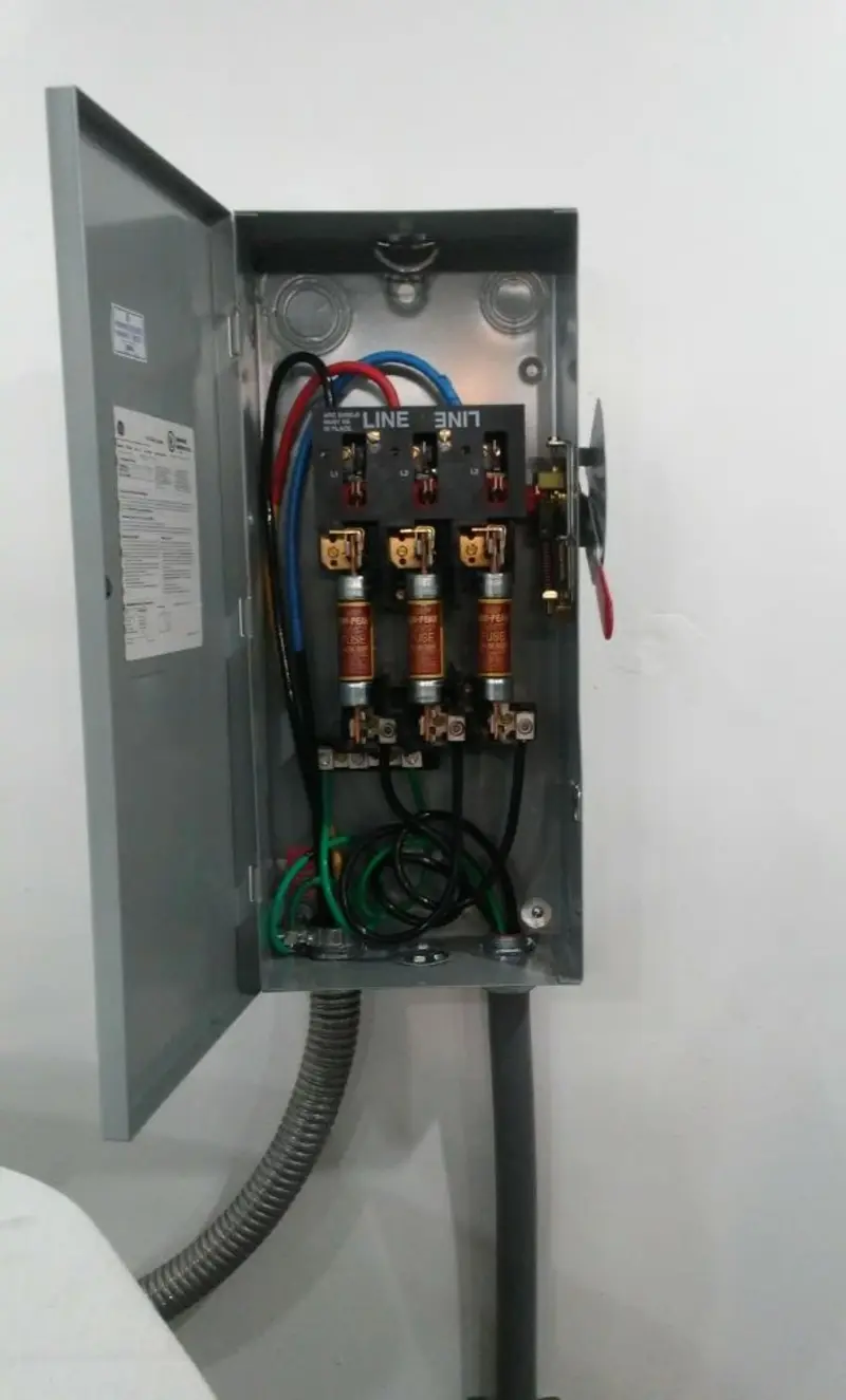 Three-phase disconnect switch installed for Electrical Wiring & Rewiring in New Iberia